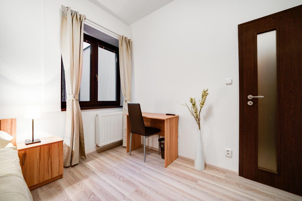 Penzion Kralovska Cesta Brno Rom bilde