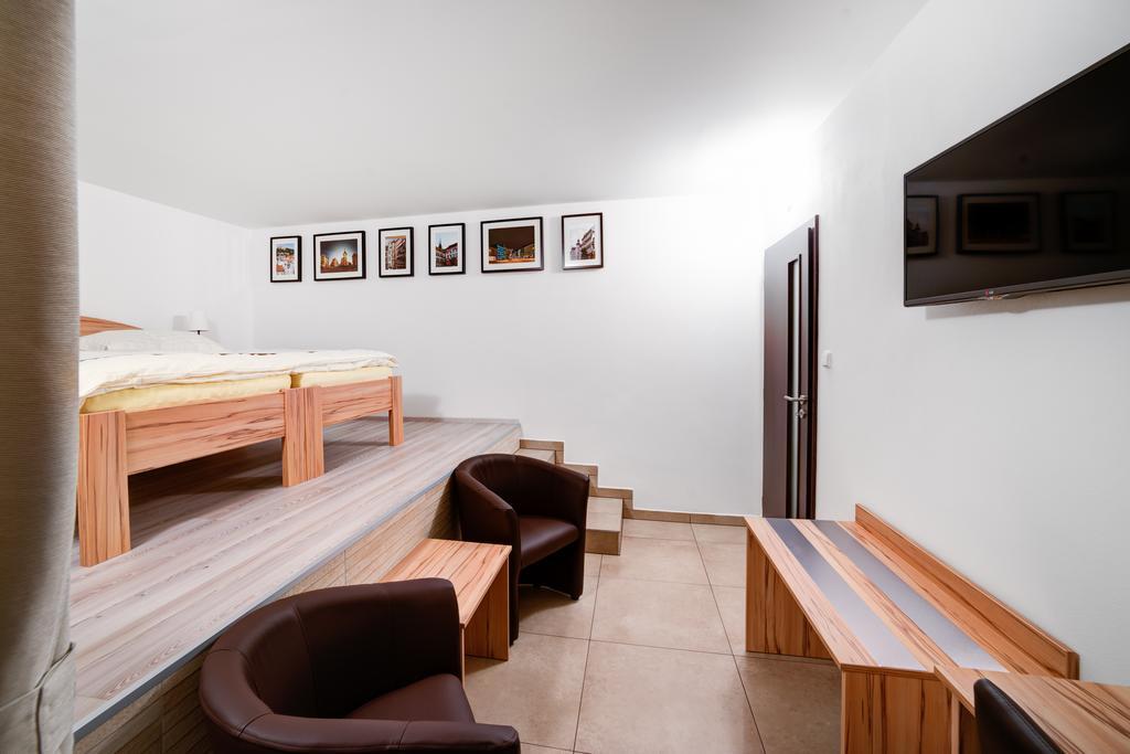 Penzion Kralovska Cesta Brno Rom bilde
