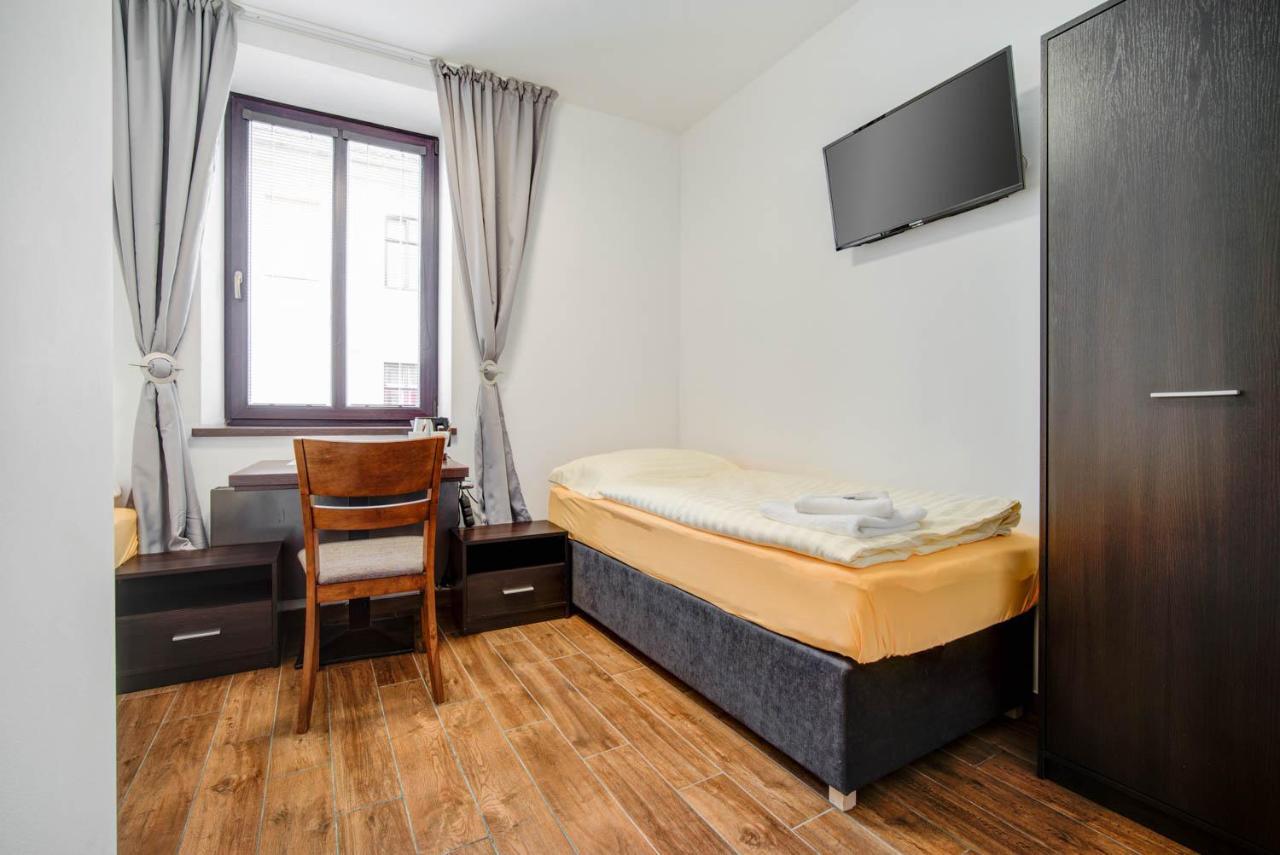 Penzion Kralovska Cesta Brno Eksteriør bilde